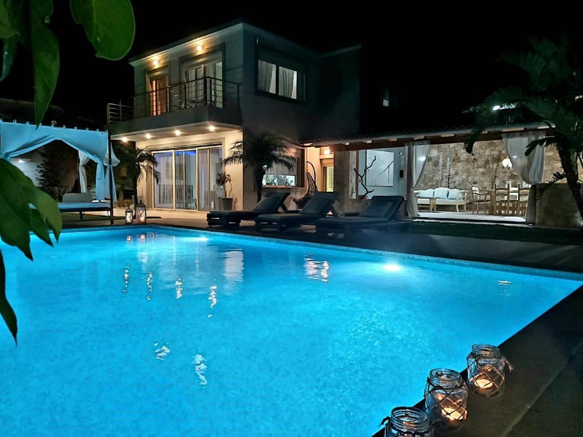 Villa Ioulia Гувес Екстер'єр фото